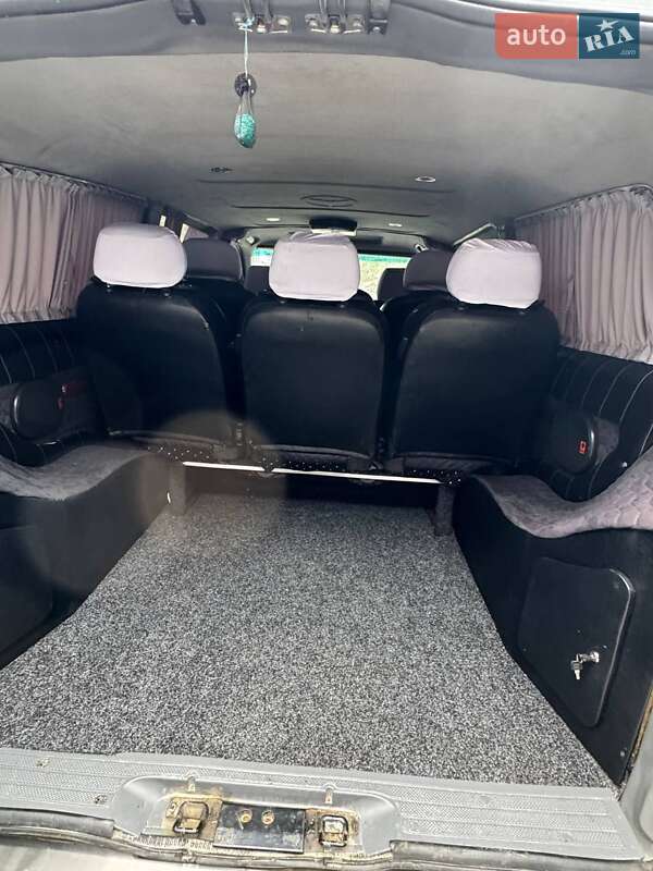 Минивэн Mercedes-Benz Vito 2004 в Новоднестровске