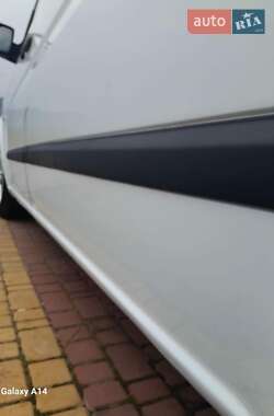 Мінівен Mercedes-Benz Vito 2010 в 