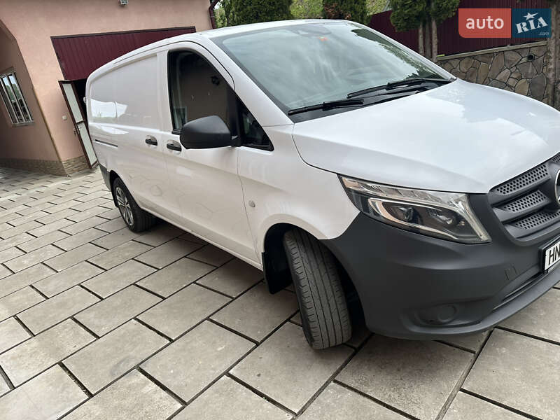 Вантажний фургон Mercedes-Benz Vito 2020 в Тячеві