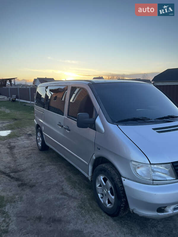 Минивэн Mercedes-Benz Vito 2003 в Обухове