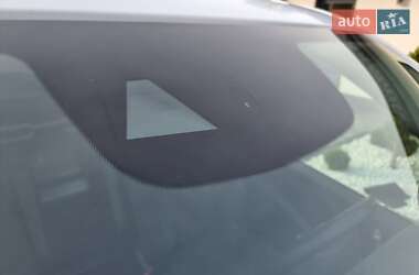Вантажний фургон Mercedes-Benz Vito 2020 в 