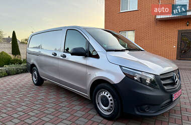 Грузовой фургон Mercedes-Benz Vito 2020 в 
