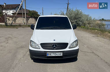 Вантажний фургон Mercedes-Benz Vito 2008 в Миколаєві
