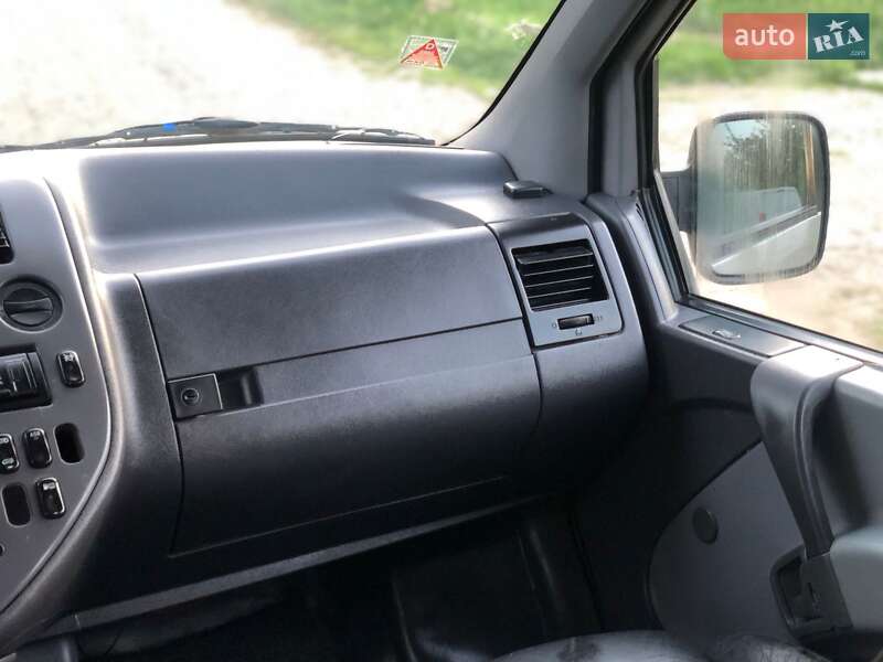Минивэн Mercedes-Benz Vito 2003 в Черновцах