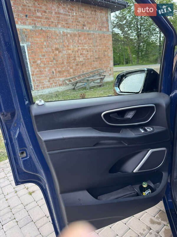 Минивэн Mercedes-Benz Vito 2019 в Черновцах