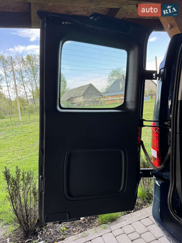 Минивэн Mercedes-Benz Vito 2019 в Черновцах