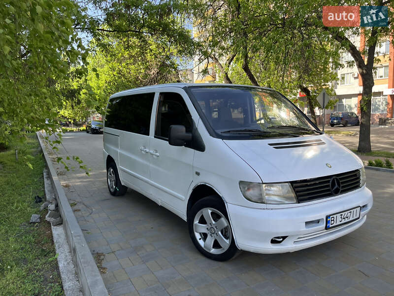 Минивэн Mercedes-Benz Vito 2002 в 
