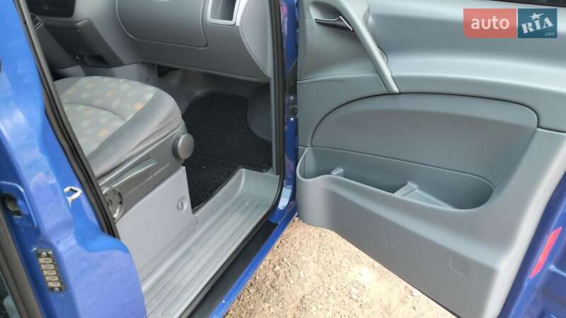 Мінівен Mercedes-Benz Vito 2010 в Новій Одесі