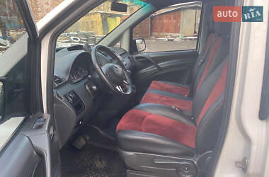 Грузовой фургон Mercedes-Benz Vito 2011 в 