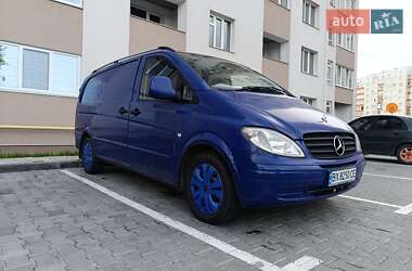 Вантажний фургон Mercedes-Benz Vito 2004 в 