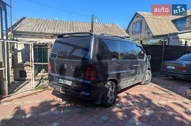 Микроавтобус Mercedes-Benz Vito 2001 в 