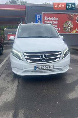 Мінівен Mercedes-Benz Vito 2021 в 