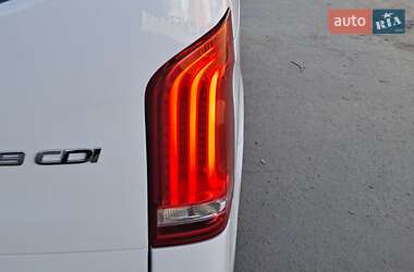 Мінівен Mercedes-Benz Vito 2020 в 