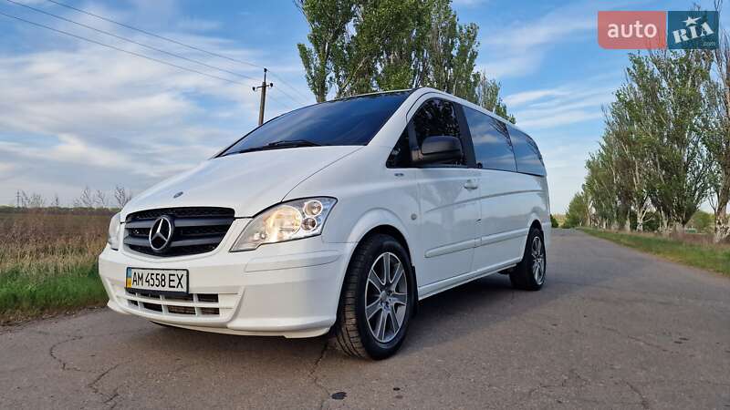 Мінівен Mercedes-Benz Vito 2012 в Дніпрі