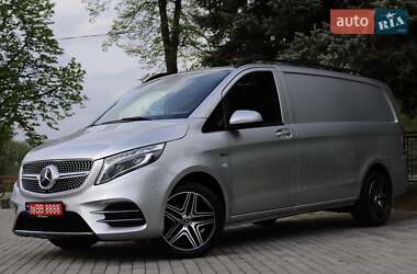 Мінівен Mercedes-Benz Vito 2022 в 