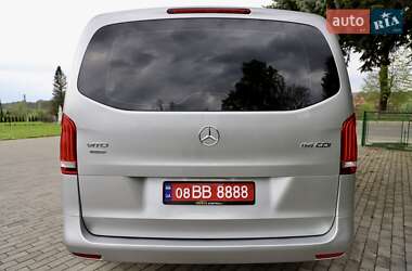 Мінівен Mercedes-Benz Vito 2022 в 
