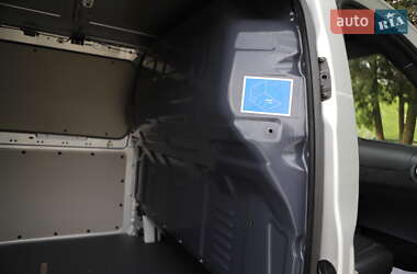 Мінівен Mercedes-Benz Vito 2022 в 