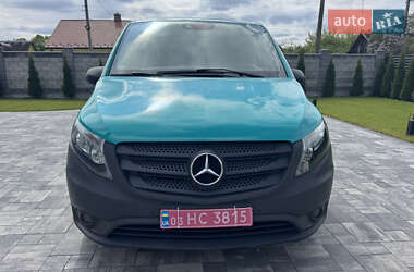 Грузовой фургон Mercedes-Benz Vito 2020 в 