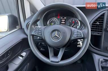 Грузовой фургон Mercedes-Benz Vito 2020 в 