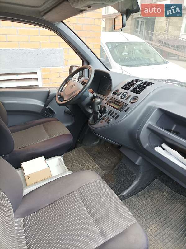 Минивэн Mercedes-Benz Vito 2003 в Киеве
