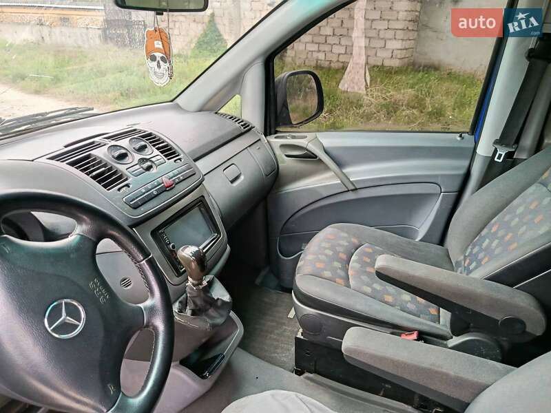 Мінівен Mercedes-Benz Vito 2005 в Кам'янському