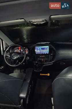 Минивэн Mercedes-Benz Vito 2020 в 