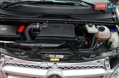 Мінівен Mercedes-Benz Vito 2013 в 