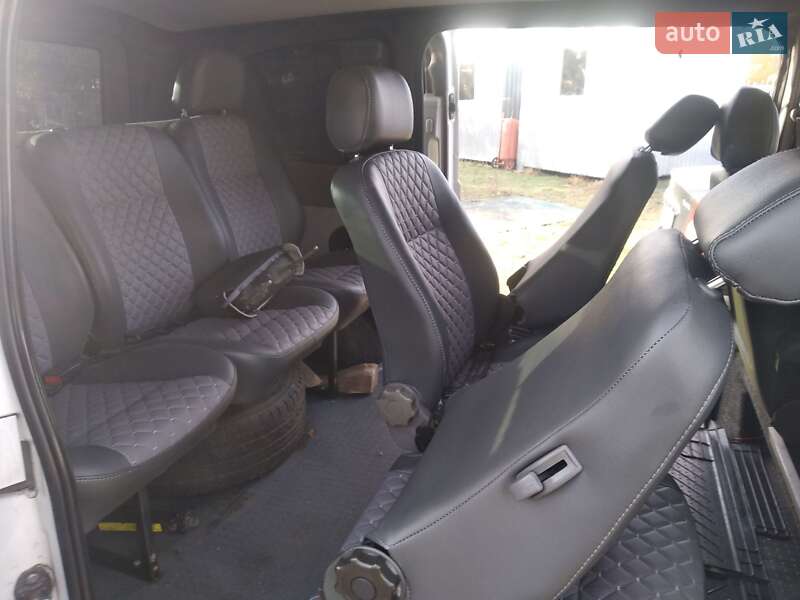 Минивэн Mercedes-Benz Vito 2006 в Киеве фото 8 Минивэн Mercedes-Benz Vito 2006 в Киеве
