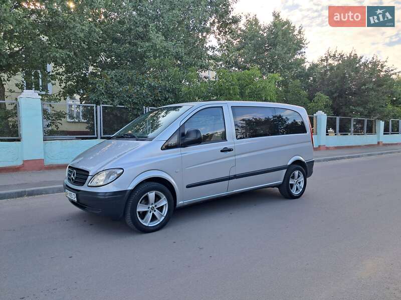 Минивэн Mercedes-Benz Vito 2008 в 