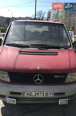 Минивэн Mercedes-Benz Vito 2000 в Каменском