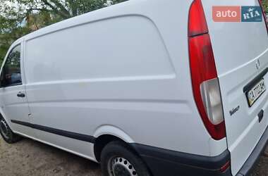 Грузовой фургон Mercedes-Benz Vito 2009 в 