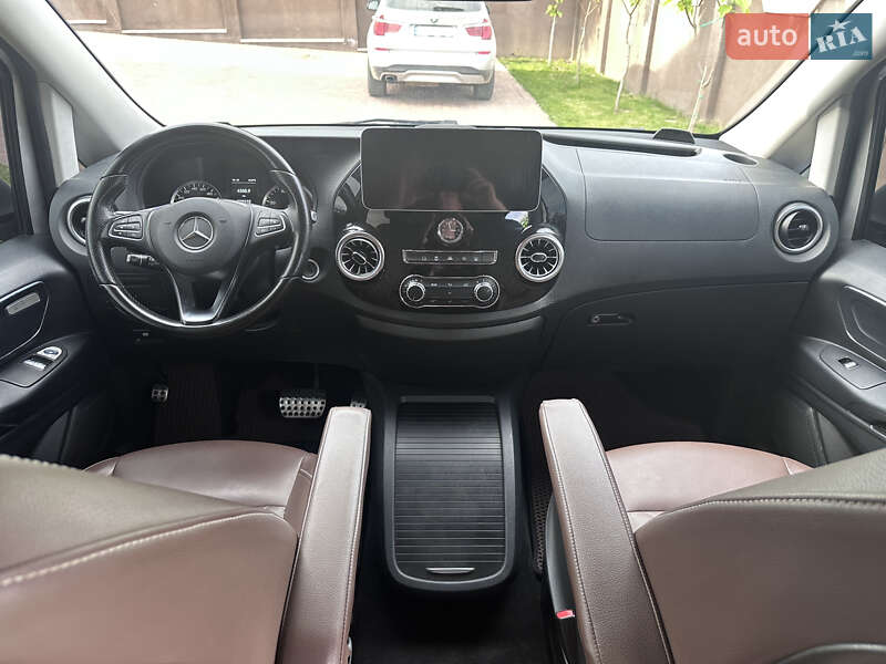 Минивэн Mercedes-Benz Vito 2017 в Черновцах