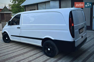 Грузовой фургон Mercedes-Benz Vito 2006 в 