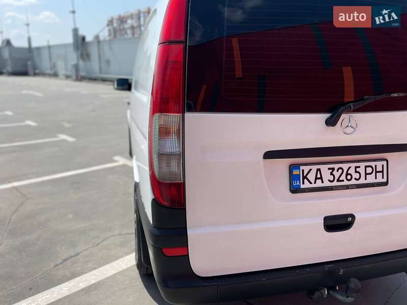 Грузовой фургон Mercedes-Benz Vito 2011 в Киеве