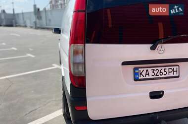 Вантажний фургон Mercedes-Benz Vito 2011 в 