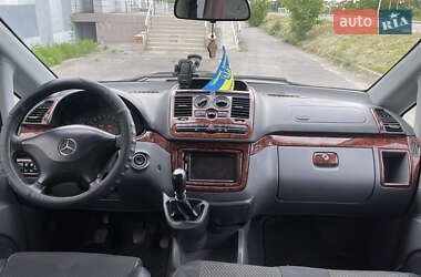 Минивэн Mercedes-Benz Vito 2004 в 