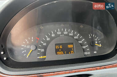 Минивэн Mercedes-Benz Vito 2004 в 