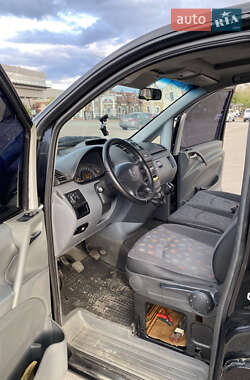 Минивэн Mercedes-Benz Vito 2004 в 