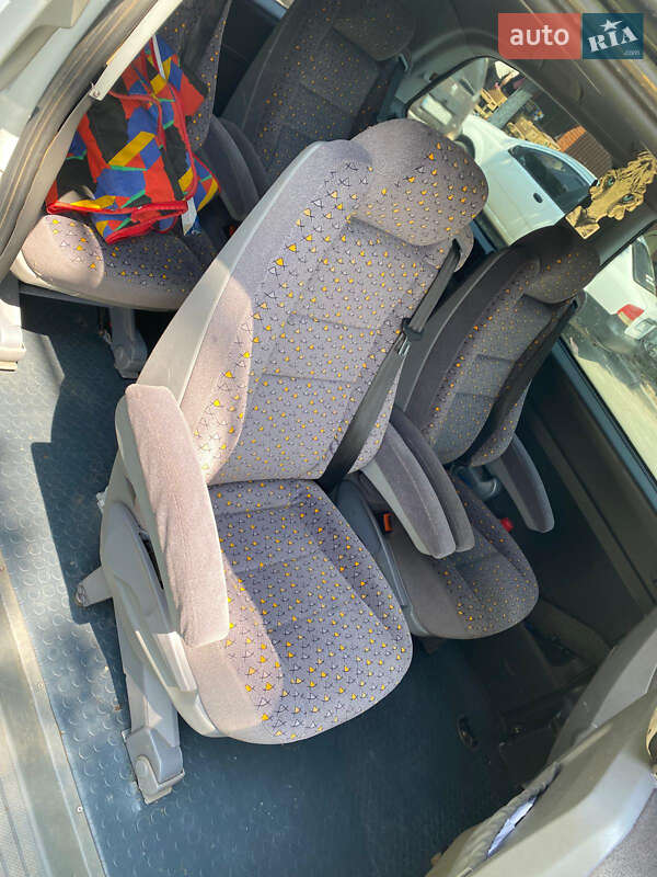 Минивэн Mercedes-Benz Vito 2004 в Киеве фото 10 Минивэн Mercedes-Benz Vito 2004 в Киеве