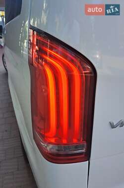 Минивэн Mercedes-Benz Vito 2020 в 
