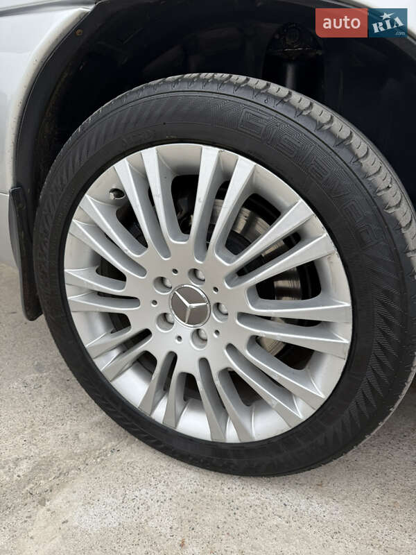 Мінівен Mercedes-Benz Vito 2001 в Охтирці