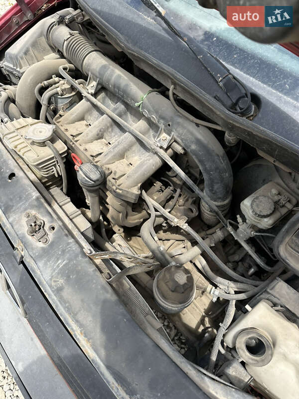 Вантажний фургон Mercedes-Benz Vito 2002 в Тернополі