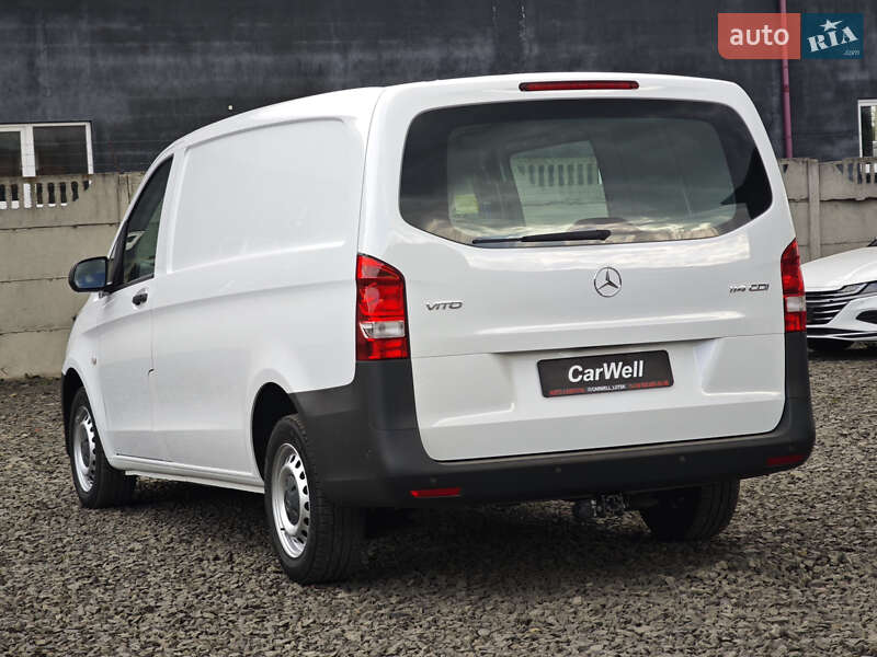 Вантажний фургон Mercedes-Benz Vito 2017 в Луцьку