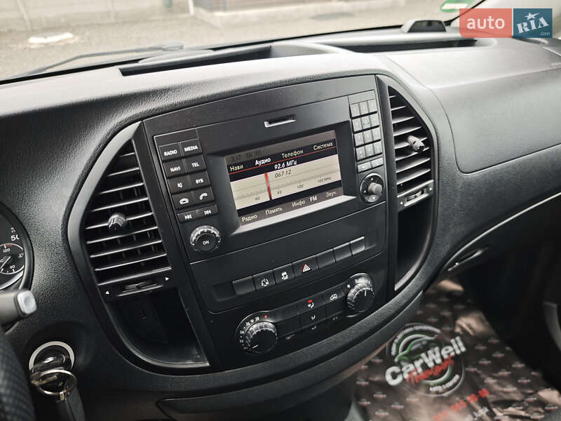 Вантажний фургон Mercedes-Benz Vito 2017 в Луцьку