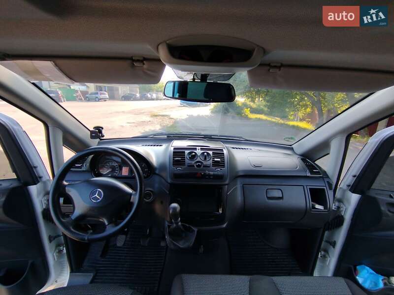 Минивэн Mercedes-Benz Vito 2010 в Калуше