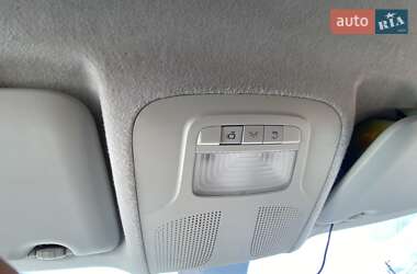 Грузовой фургон Mercedes-Benz Vito 2016 в 