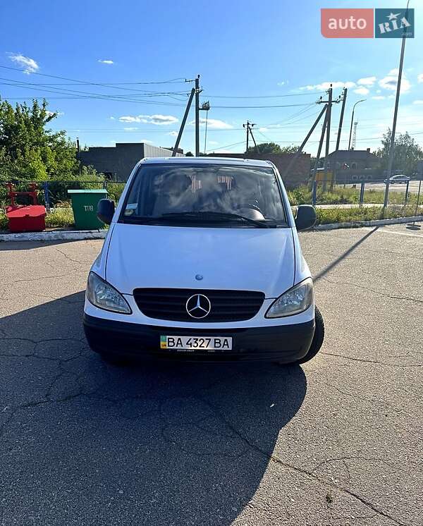 Минивэн Mercedes-Benz Vito 2005 в Новоукраинке