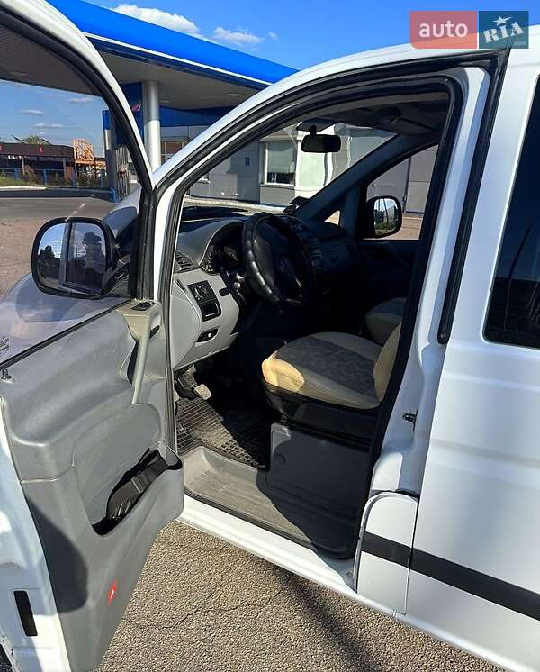 Минивэн Mercedes-Benz Vito 2005 в Новоукраинке