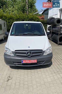 Вантажний фургон Mercedes-Benz Vito 2011 в Львові