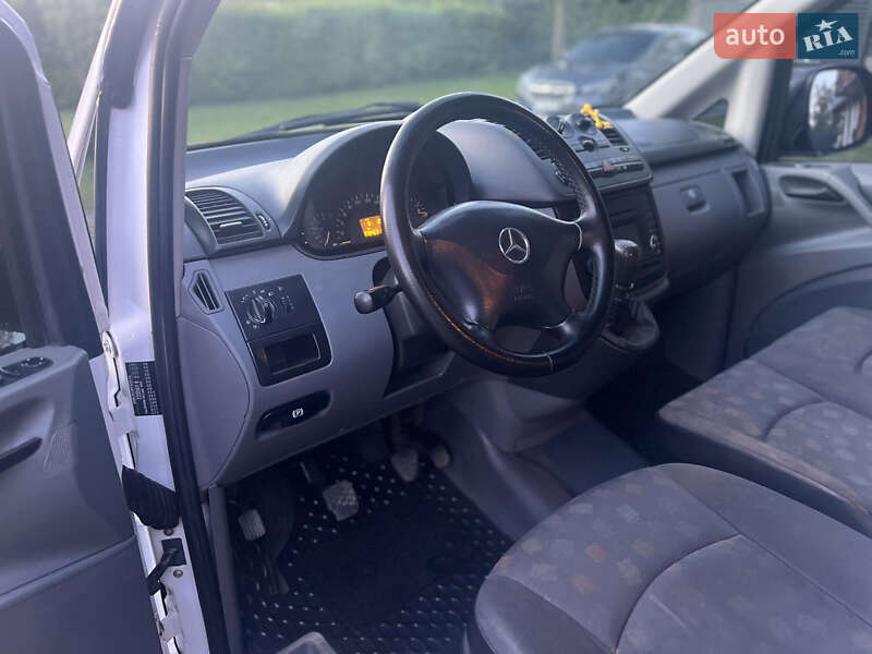 Минивэн Mercedes-Benz Vito 2006 в Косове